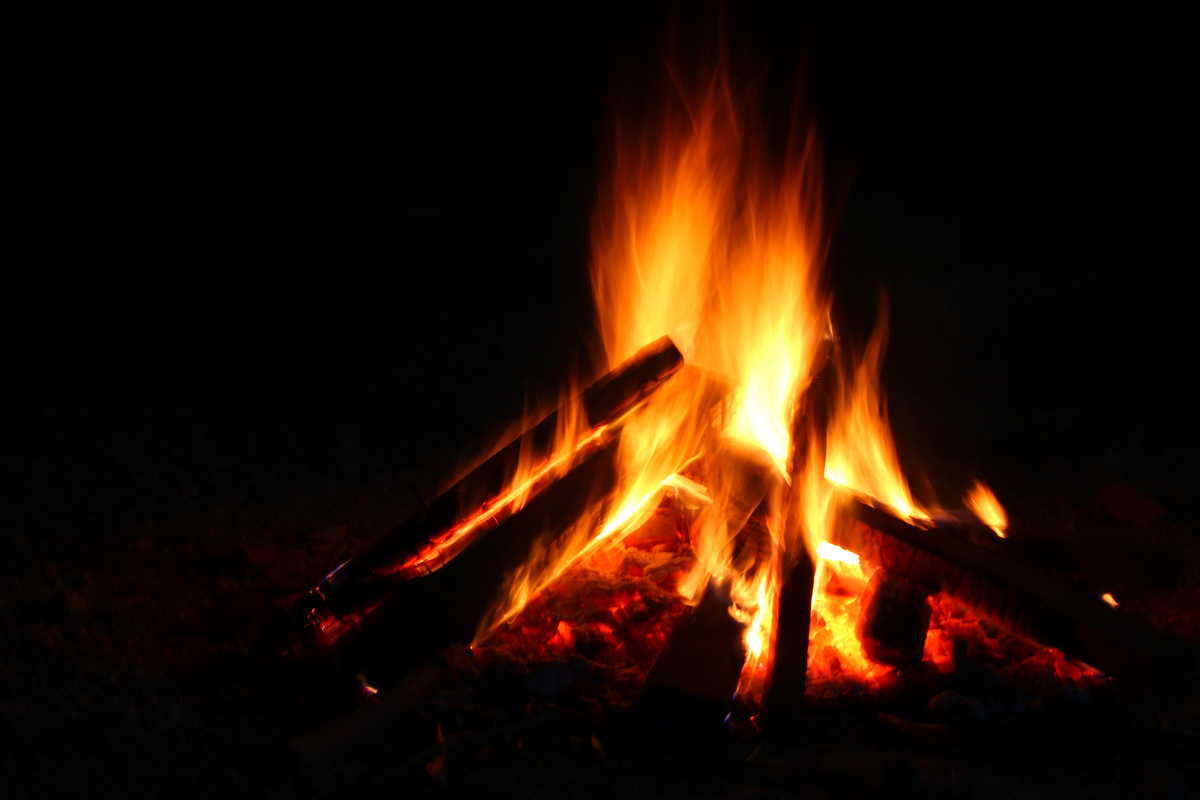 Feuerstelle anlegen - Swissfamily